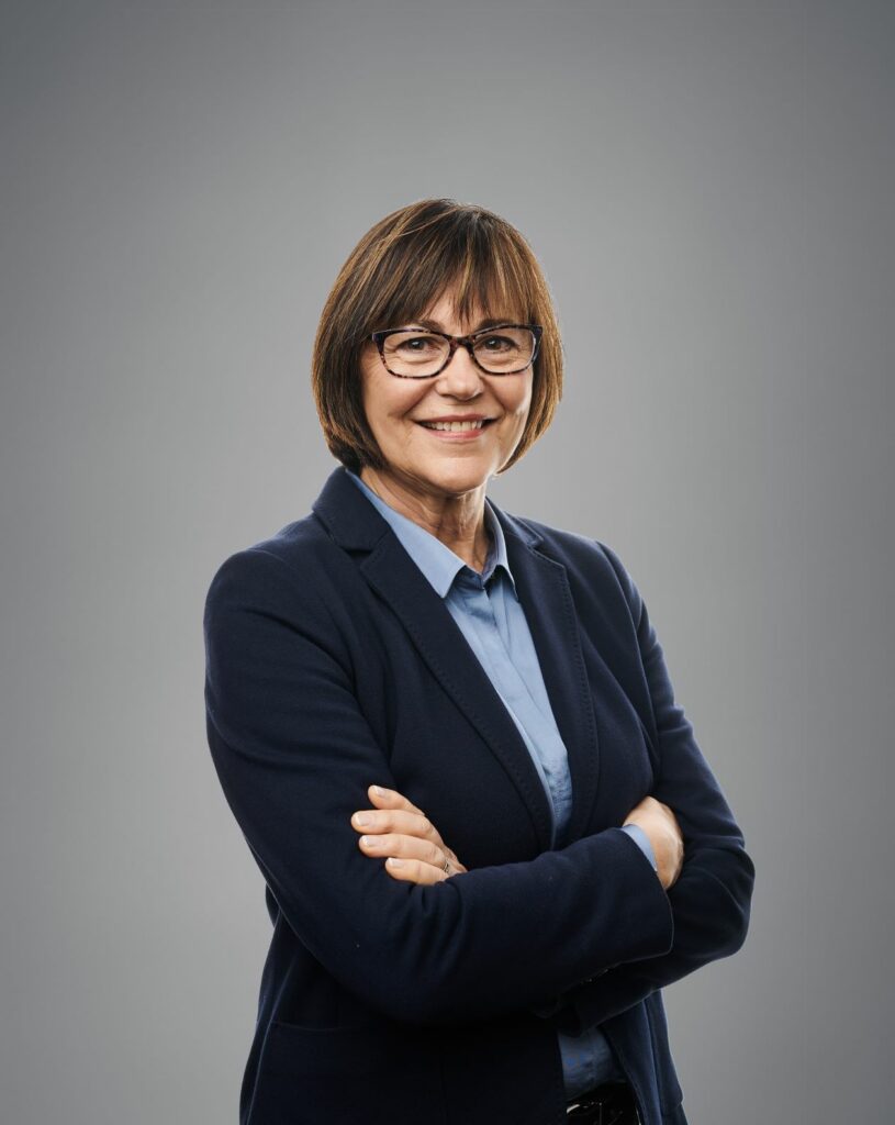 sandra windebank realtor photo